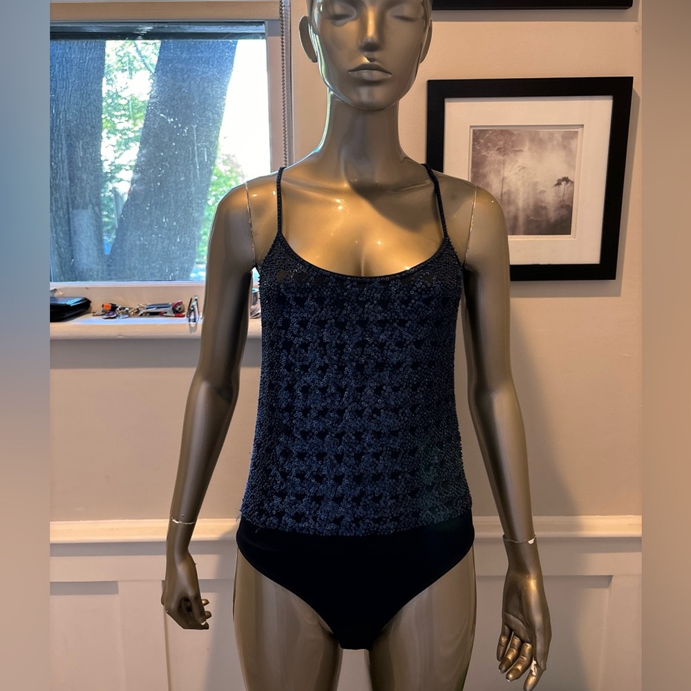 Mondi Gala women’s NAVY bodysuit size 40/M sequins beaded embellished sleeveless